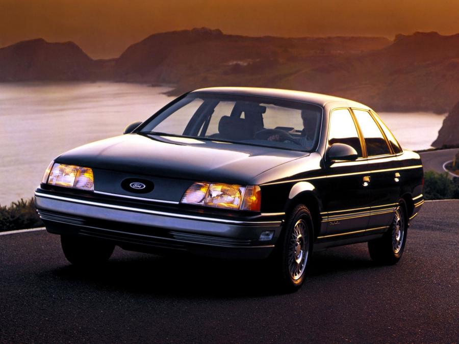  Ford Taurus 1985 года  (фото 4 из 11)